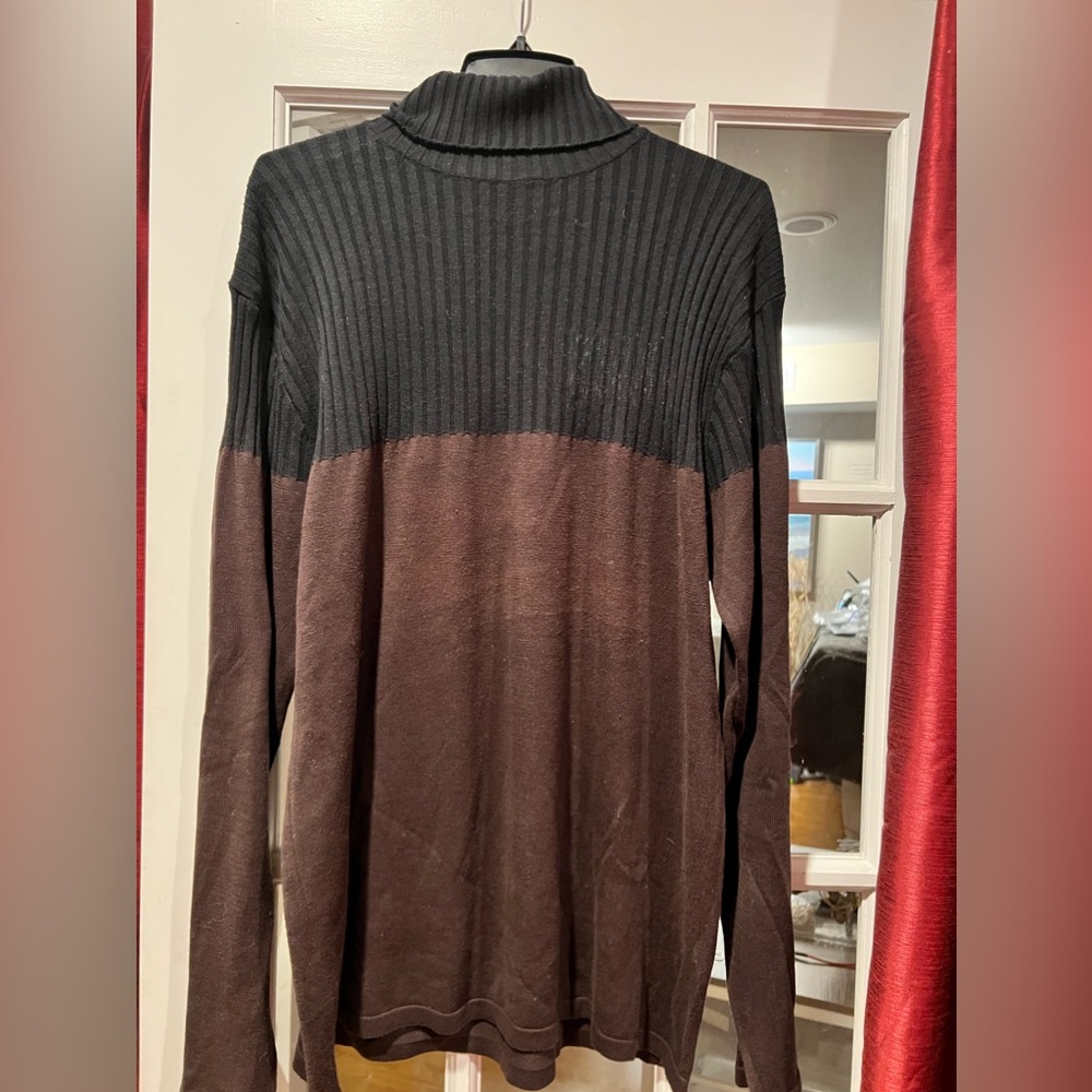 Liz Clairborne turtle neck sweater